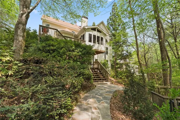 $1,100,000 | 690 Abbeywood Drive, Roswell, GA 30075
