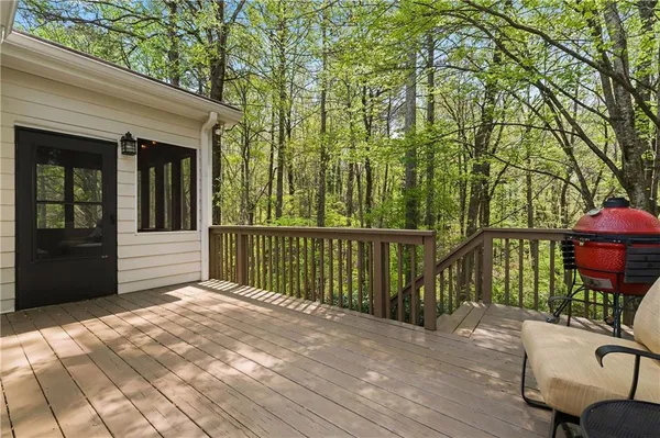 $1,100,000 | 690 Abbeywood Drive, Roswell, GA 30075