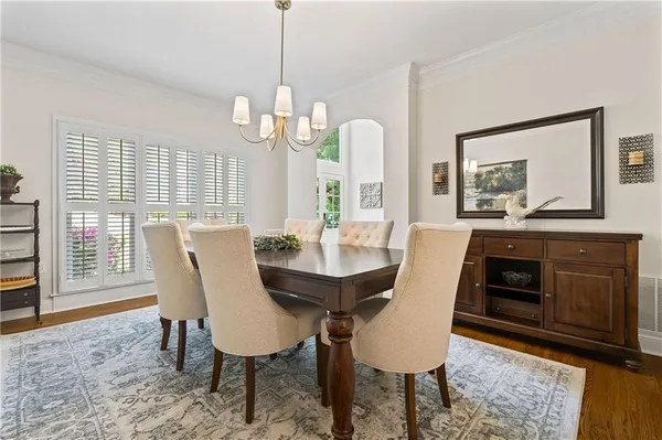 $1,100,000 | 690 Abbeywood Drive, Roswell, GA 30075
