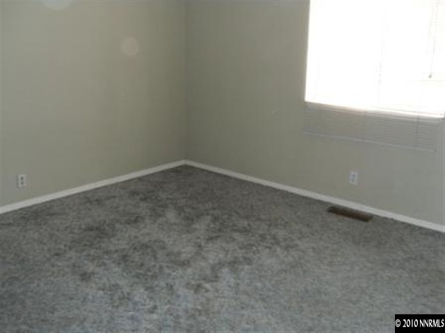 1506 Locust Street Reno, NV 89502 - Photo 4 of 9 Photo 4