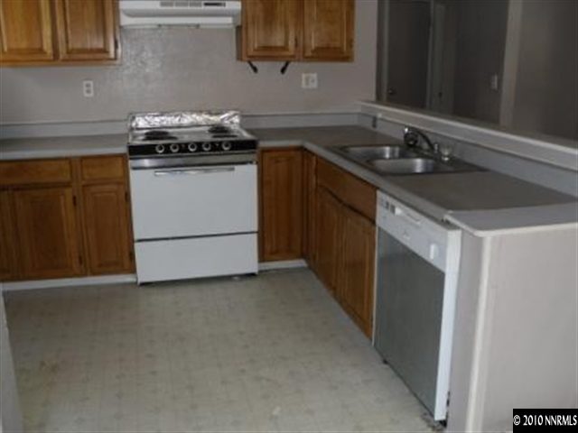 1506 Locust Street Reno, NV 89502 - Photo 8 of 9 Photo 8