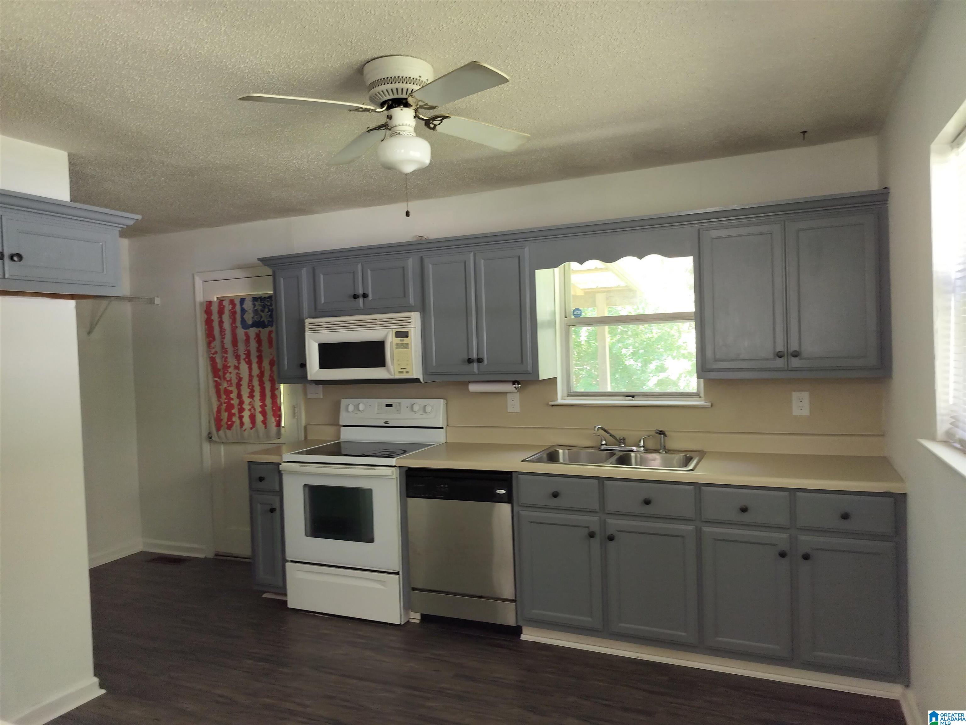 6334 Castle Heights Road Morris, AL 35116 - Photo 4 of 16 Gallery Image 4