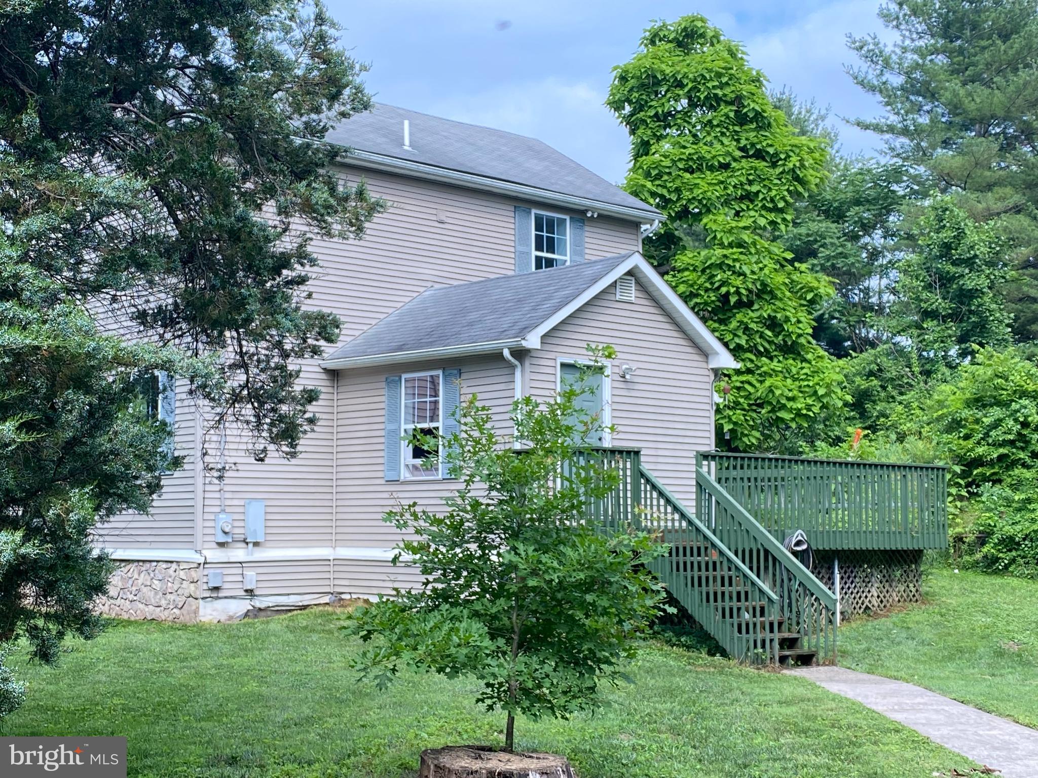 6231 Manor Woods Road Frederick, MD 21703 - Photo 1 of 33 Gallery Image 1