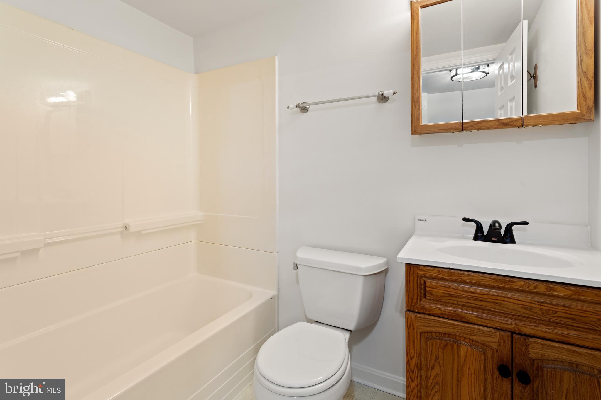 6231 Manor Woods Road Frederick, MD 21703 - Photo 22 of 33 powder room