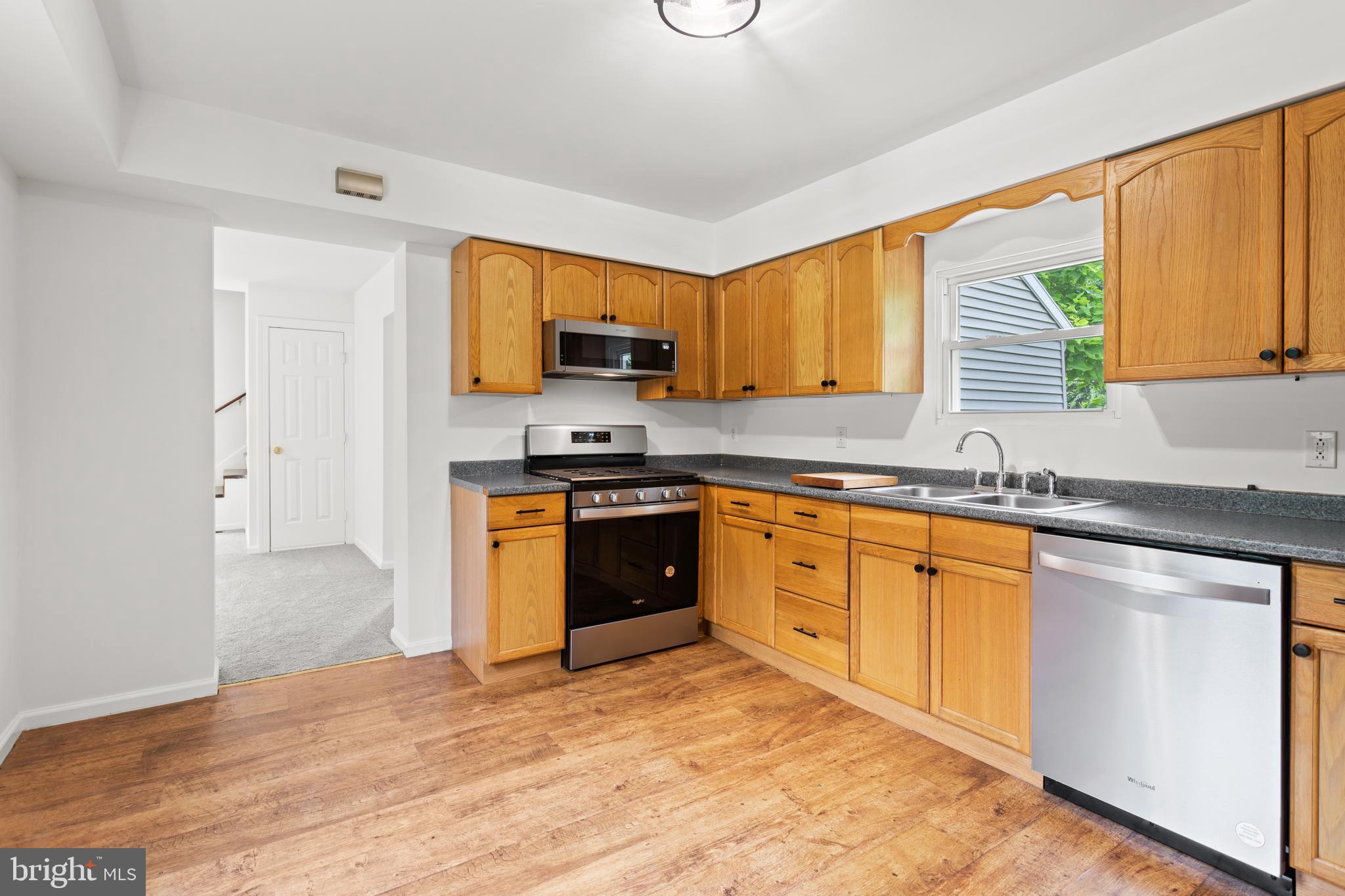 6231 Manor Woods Road Frederick, MD 21703 - Photo 9 of 33 Gallery Image 9