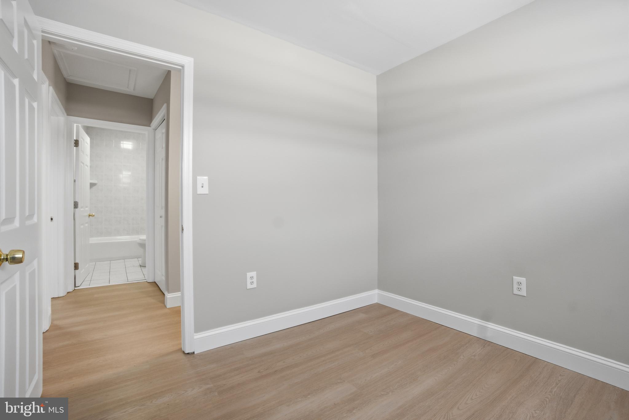 5605 Shelbourne Road, Unit A Baltimore, MD 21227 - Photo 17 of 23