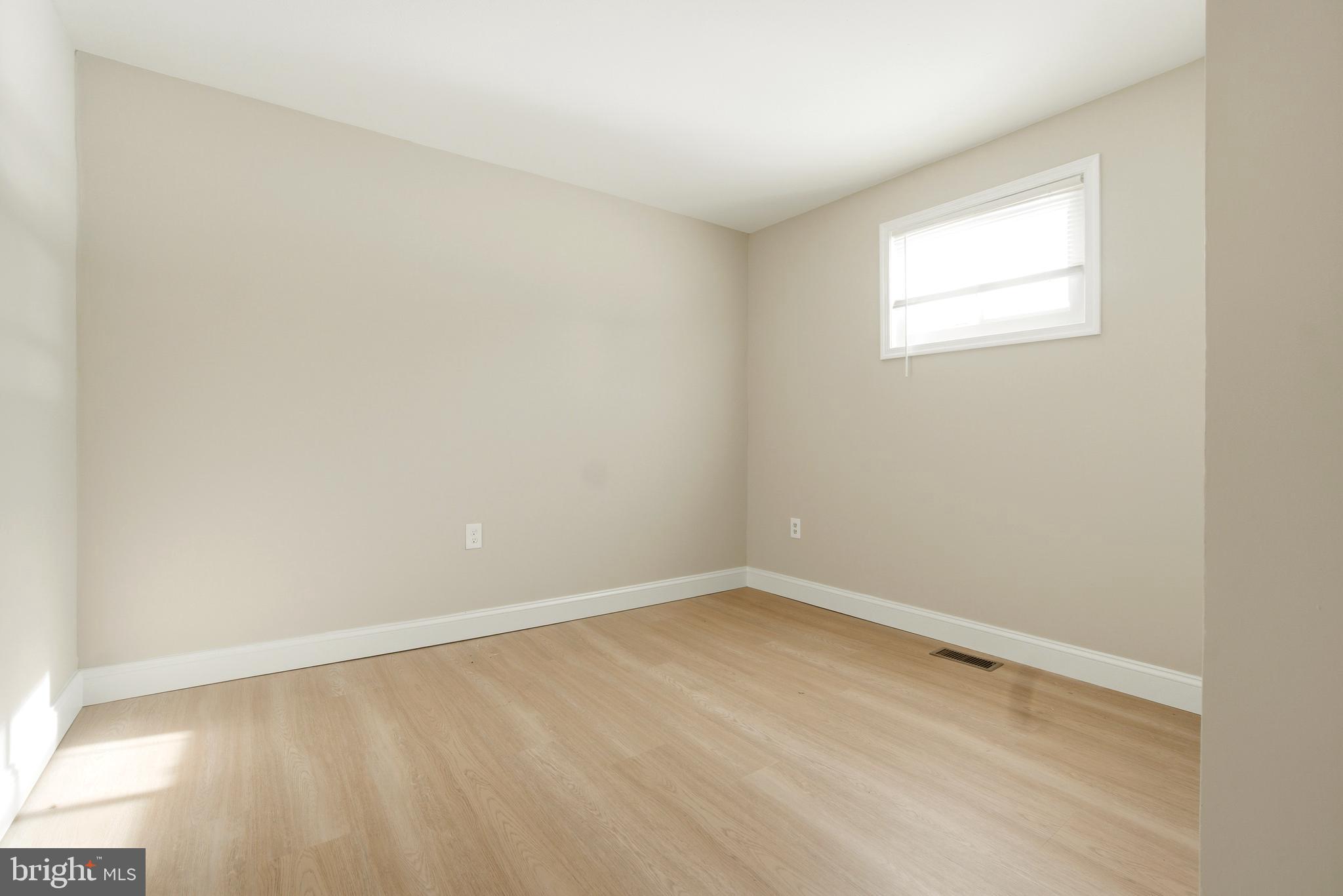 5605 Shelbourne Road, Unit A Baltimore, MD 21227 - Photo 18 of 23