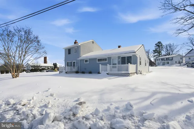 $2,100 | 5605 Shelbourne Road, Unit A, Baltimore, MD 21227