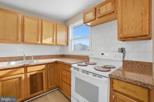 $2,100 | 5605 Shelbourne Road, Unit A, Baltimore, MD 21227