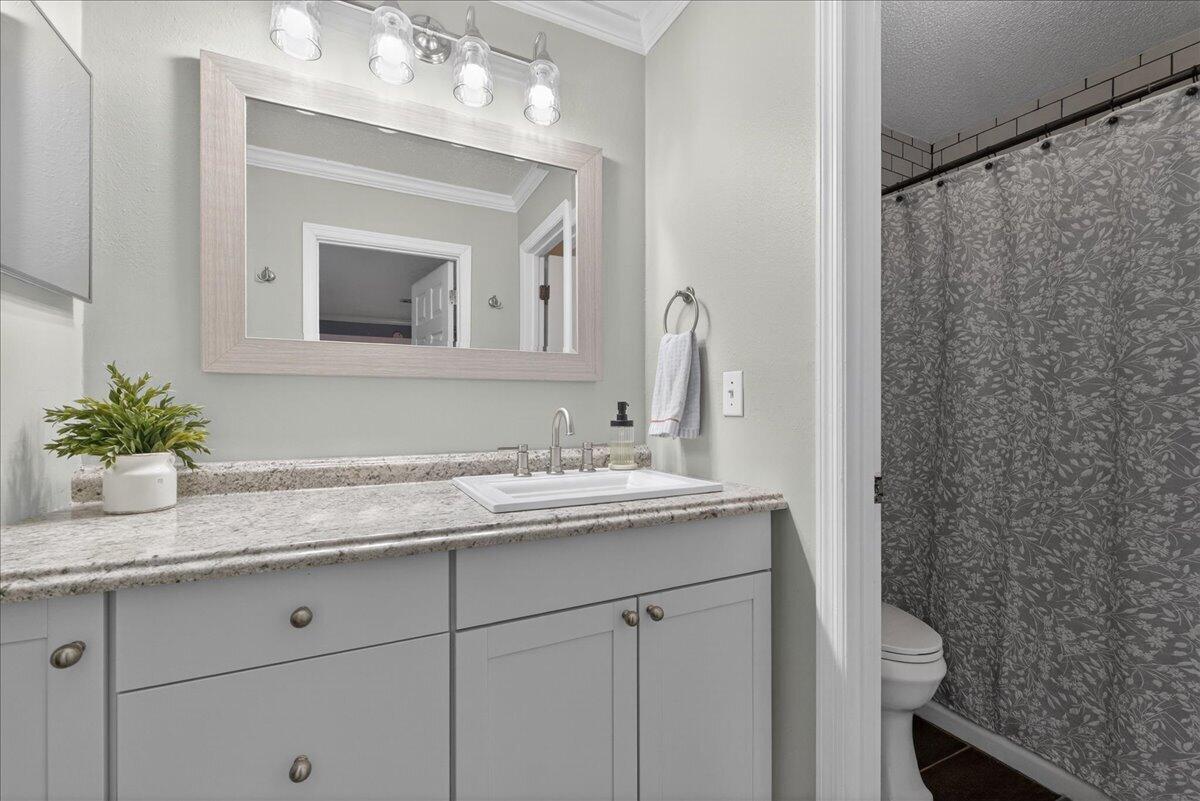 1824 Belle Chez Mount Pleasant, SC 29464 - Photo 18 of 33 22-janiley - DSC03585