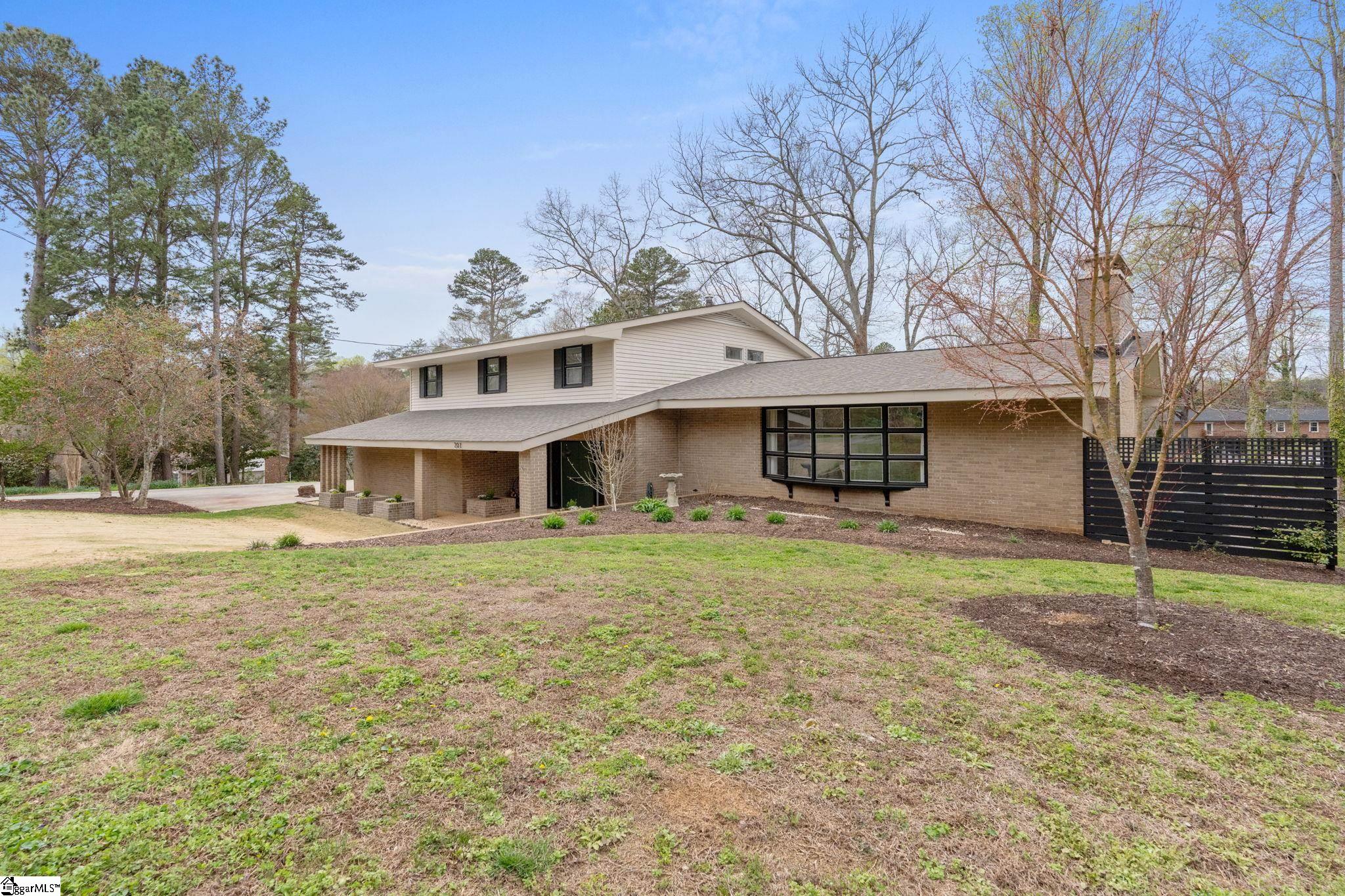 207 Asbury Circle Easley, SC 29640 - Photo 5 of 47