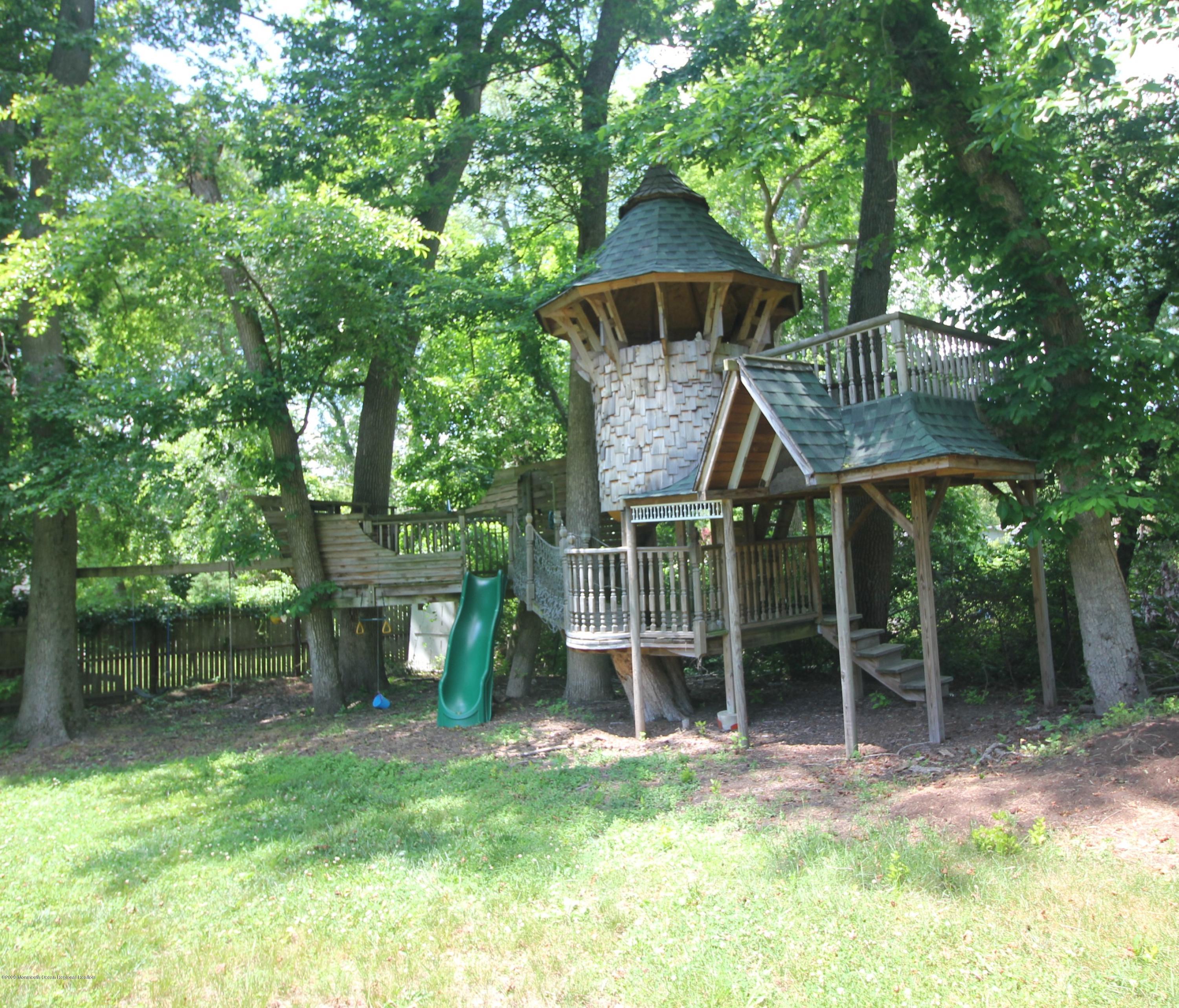 153 Pension Road Manalapan, NJ 07726 - Photo 43 of 43 15 Treehouse 2