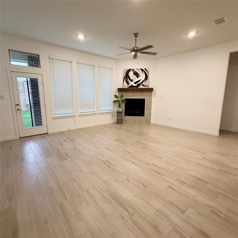 541 Breeds Hl Road Little Elm, TX 75068 - Photo 6 of 22