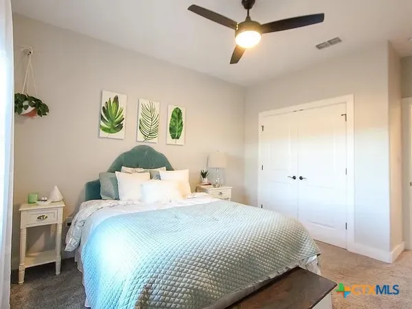 $475,000 | 325 O W Lowrey Drive, Salado, TX 76571