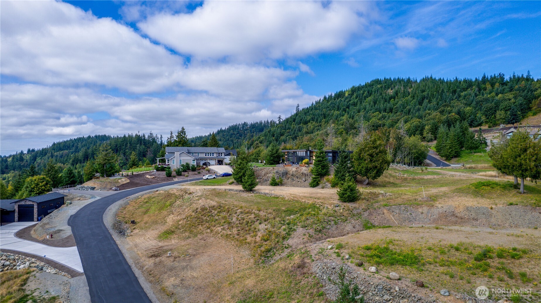 7583 Avalon Heights Way Sedro-Woolley, WA 98284 - Photo 26 of 28 a view of a swimming pool with a yard