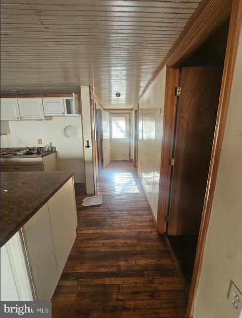 5910 Dry Fork Road Cedar Bluff, VA 24609 - Photo 10 of 20 Gallery Image 10