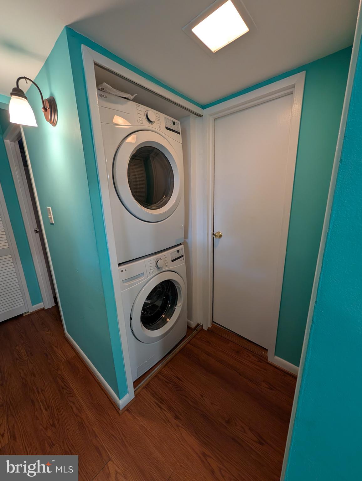3230 Spartan Road Olney, MD 20832 - Photo 21 of 27 washer & dryer