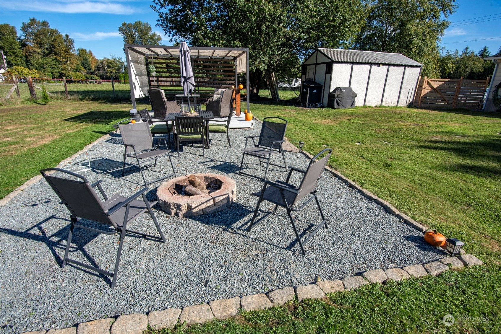 23301 East Jones Road Sedro-Woolley, WA 98284 - Photo 4 of 20 Gallery Image 4