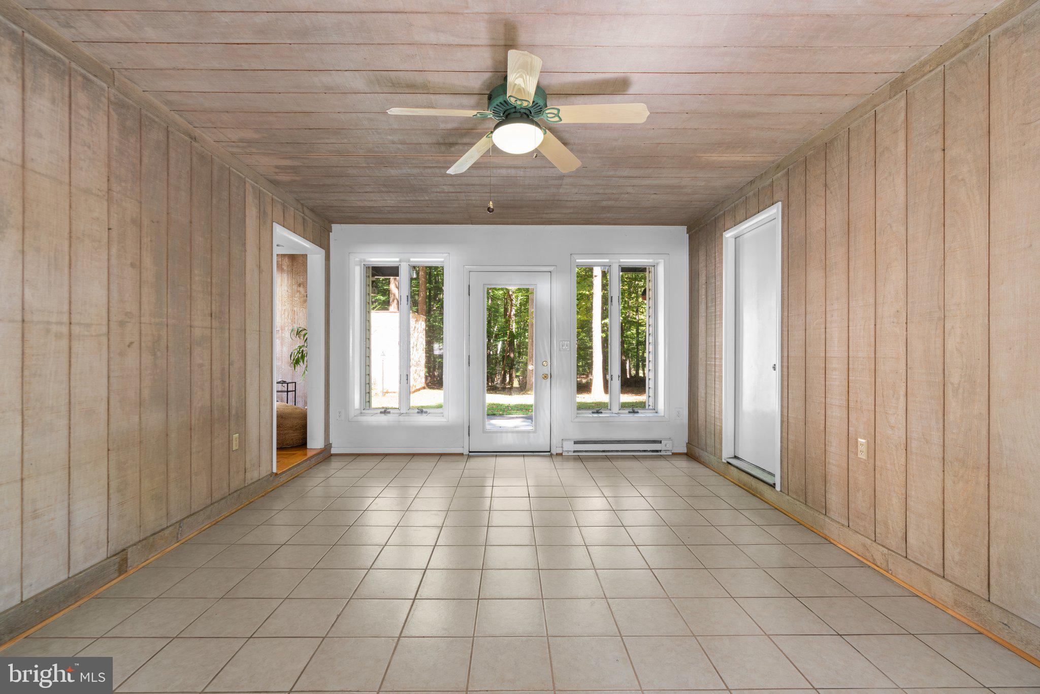 12412 Hall Shop Road Fulton, MD 20759 - Photo 11 of 97 Massive mudroom ready for your build out.