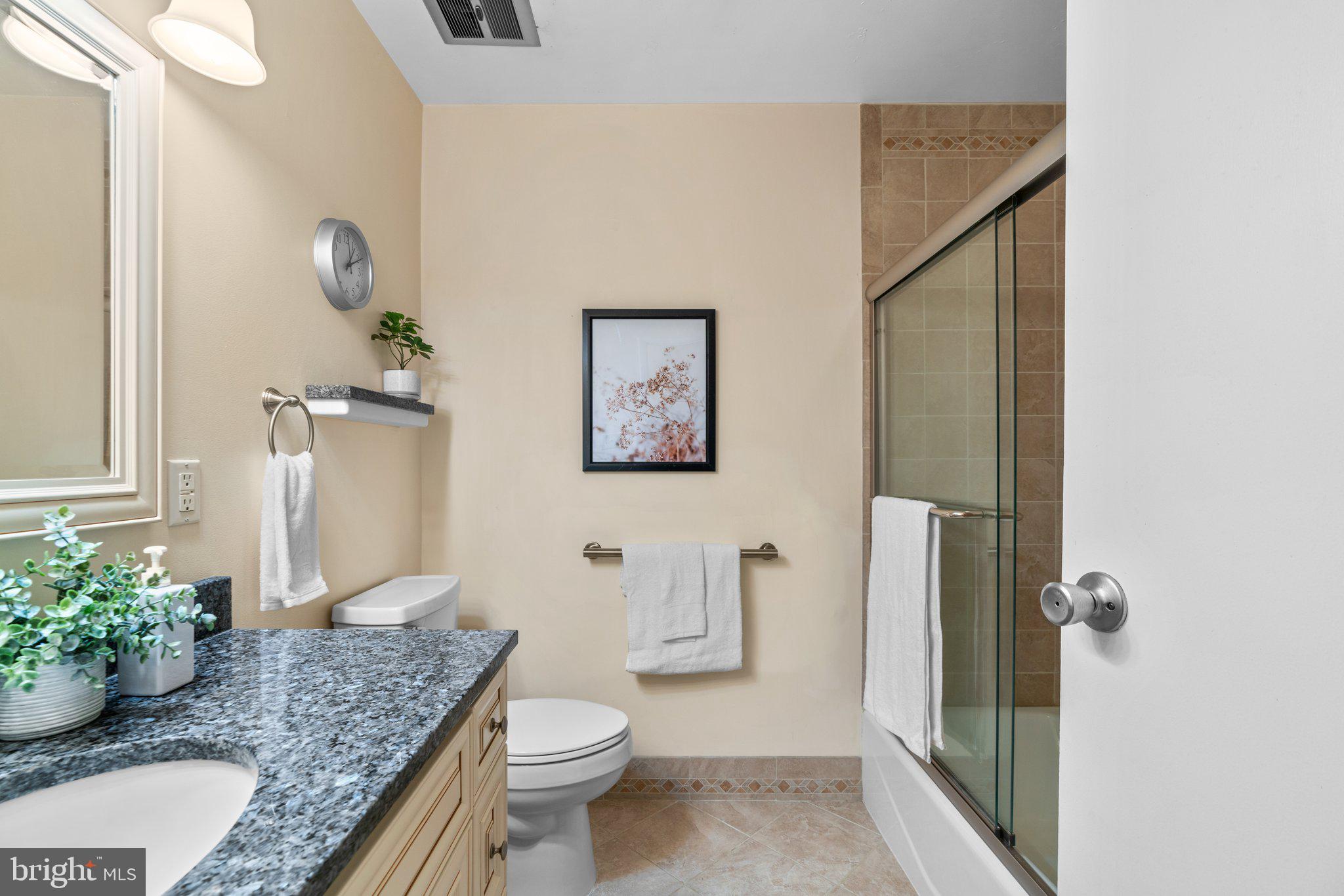12412 Hall Shop Road Fulton, MD 20759 - Photo 45 of 97 Main level; hallway bath for guests.