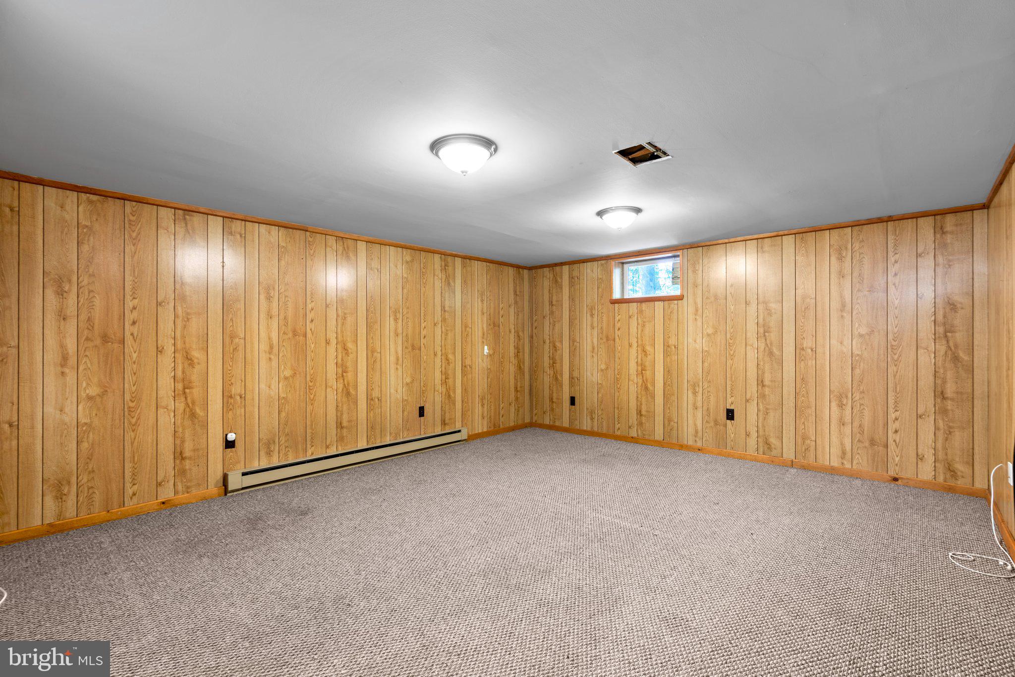12412 Hall Shop Road Fulton, MD 20759 - Photo 59 of 97 In-law suite, home business, entertainment area.