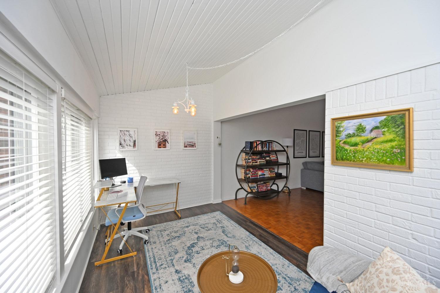 2400 Madison Road, Unit 12 Cincinnati, OH 45208 - Photo 26 of 50 Gallery Image 26