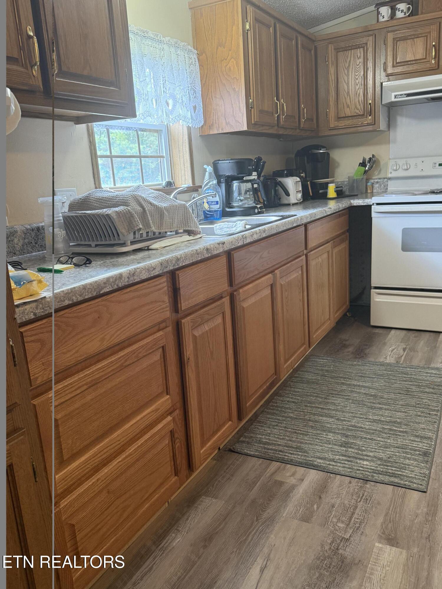 6800 Lakeshore Drive Rutledge, TN 37861 - Photo 41 of 42 6800 Lakeshore Dr Pics44.jpg