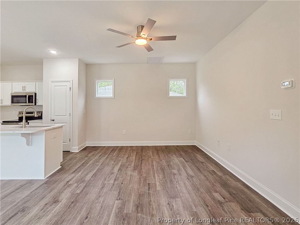 722 Chapel Hill Road Spring Lake, NC 28390 - Photo 5 of 24 Gallery Image 5