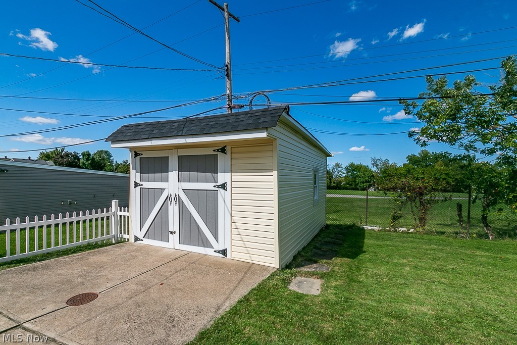 6806 Ridgewood Avenue Parma, OH 44129 - Photo 24 of 24