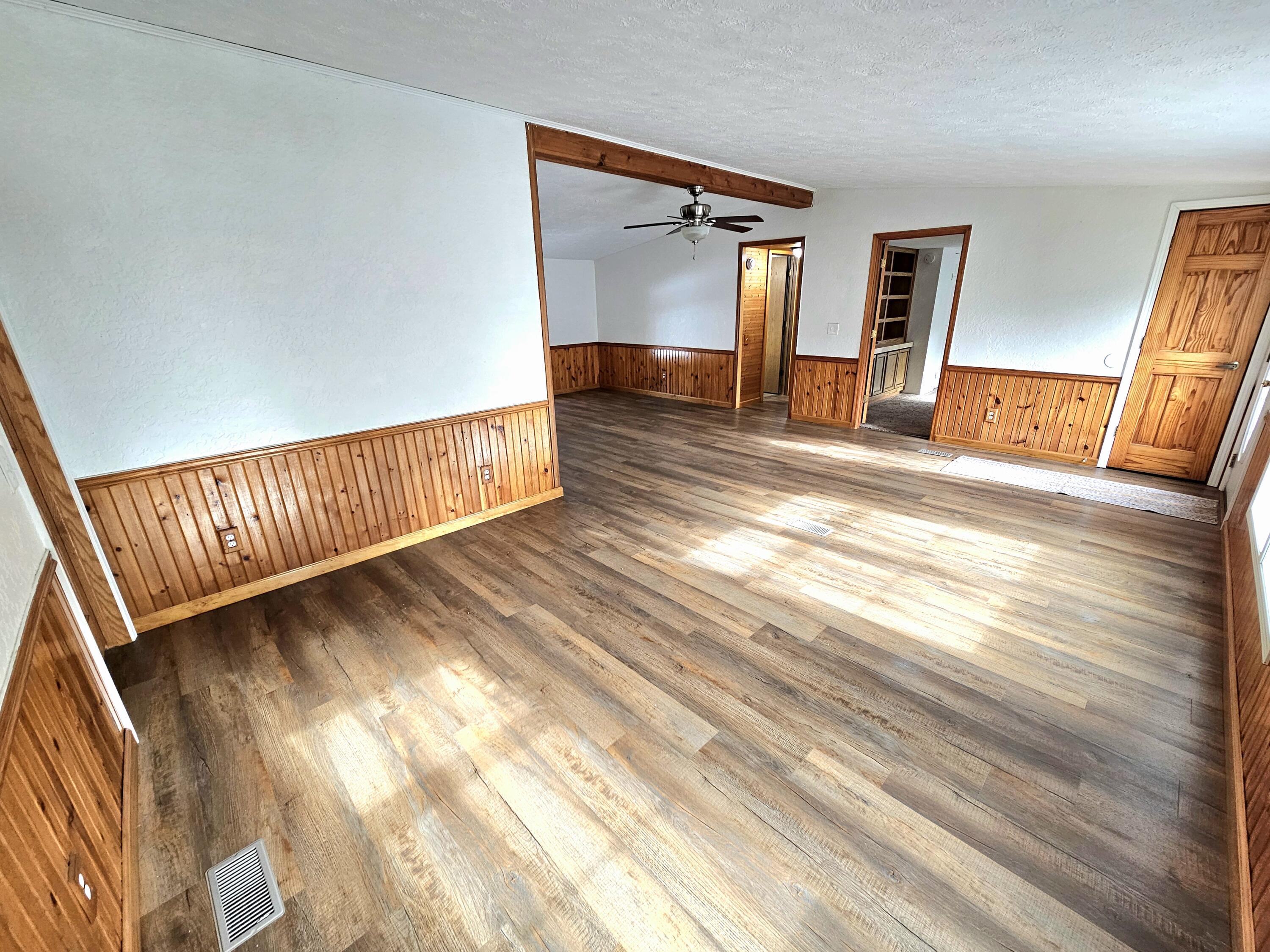 13122 Riverside Drive Constantine, MI 49042 - Photo 12 of 24 20251123_115846