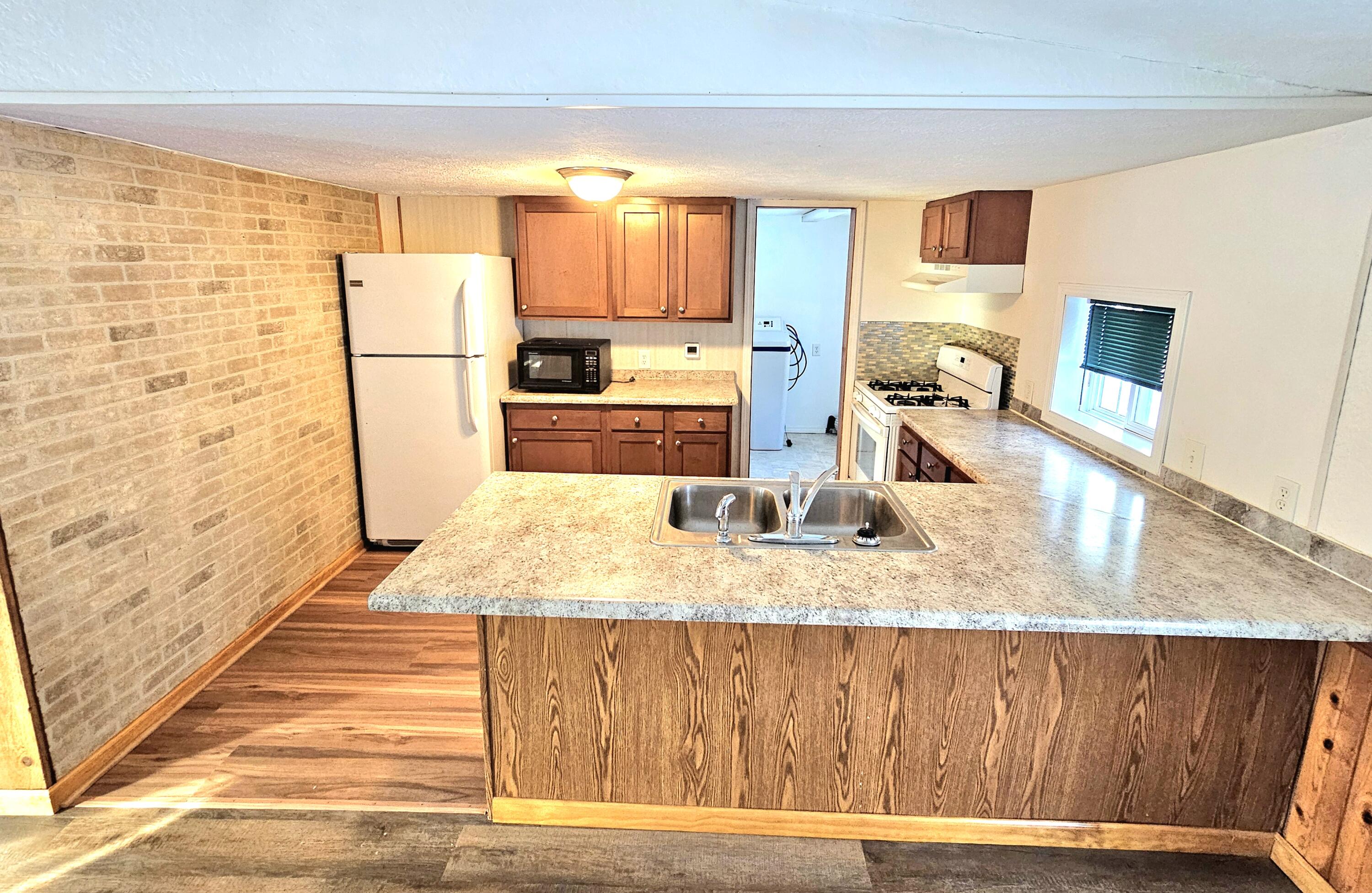 13122 Riverside Drive Constantine, MI 49042 - Photo 14 of 24 20251204_101143