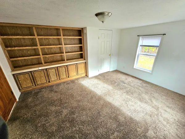 $140,000 | 13122 Riverside Drive, Constantine, MI 49042