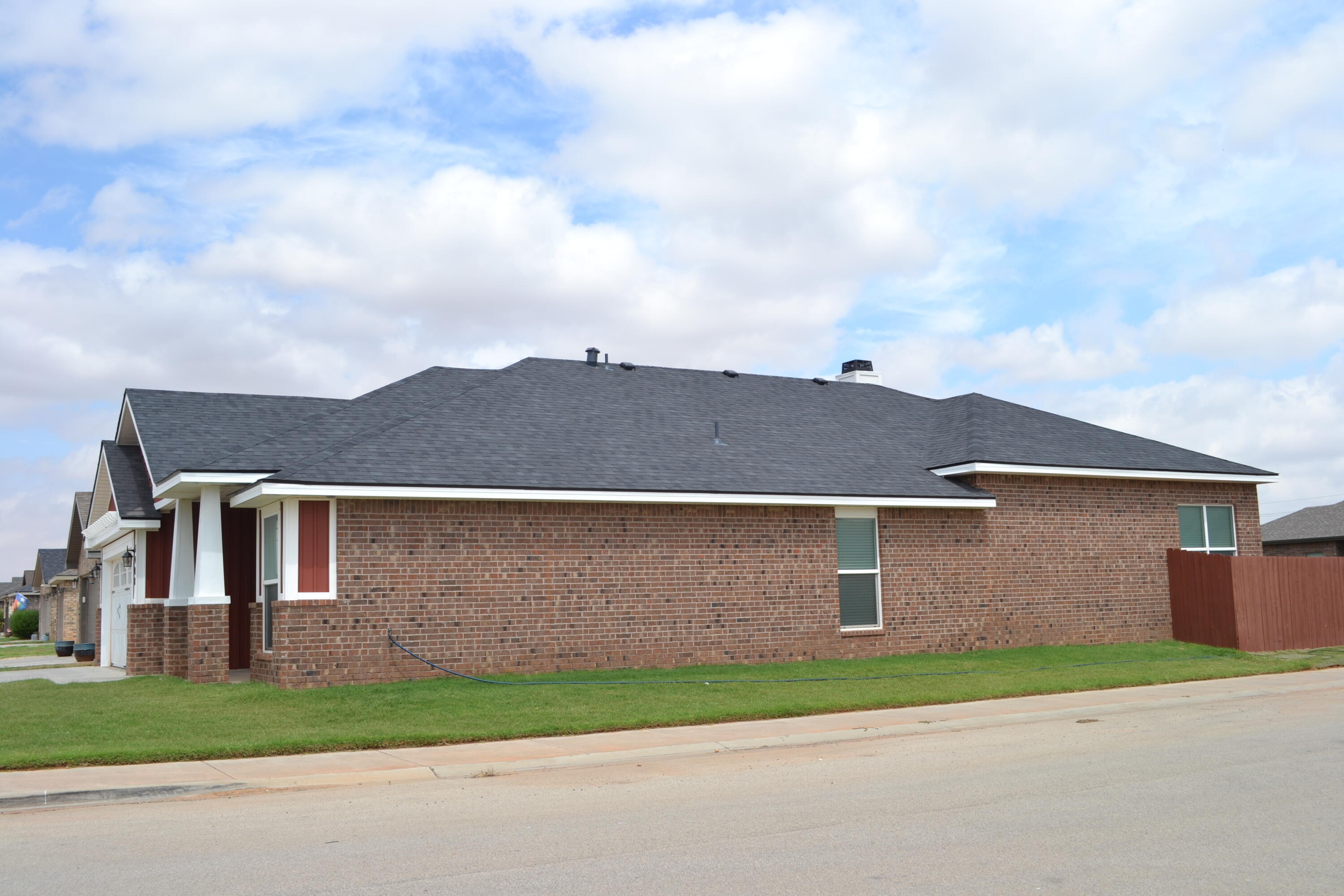 7408 99th Street Lubbock, TX 79424 - Photo 5 of 41 DSC_0629