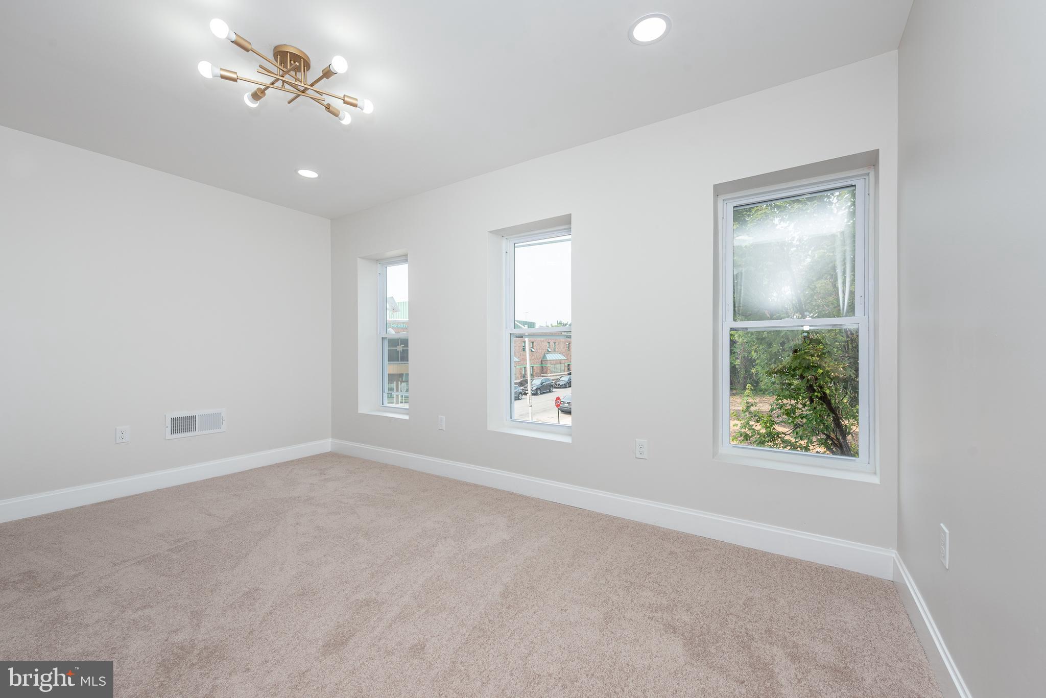 324 North Stricker Street Baltimore, MD 21223 - Photo 14 of 30