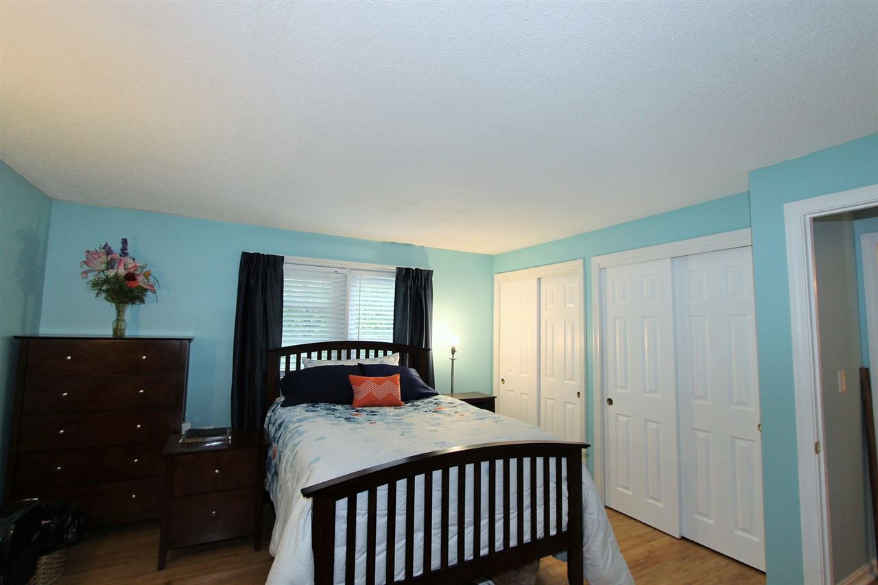 188 Winding Pond Road Londonderry, NH 03053 - Photo 10 of 33