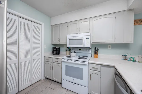 $417,000 | 8425 Gulf Boulevard, Unit 213, Navarre, FL 32566