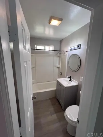 $2,595 | 129 Oaklawn Avenue, Unit 31, Chula Vista, CA 91910