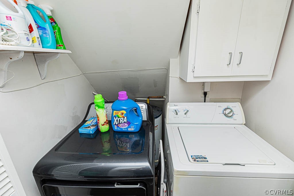 2713 South Ridge Drive Midlothian, VA 23112 - Photo 27 of 49 a utility room with dryer and washer