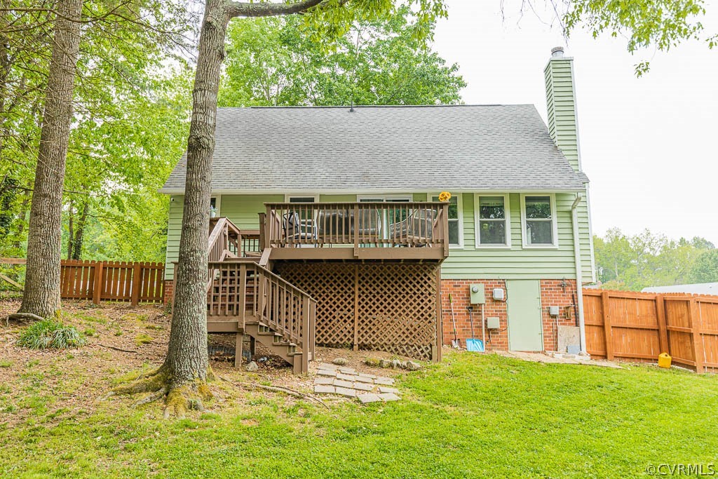 2713 South Ridge Drive Midlothian, VA 23112 - Photo 40 of 49 a balcony with table and chairs
