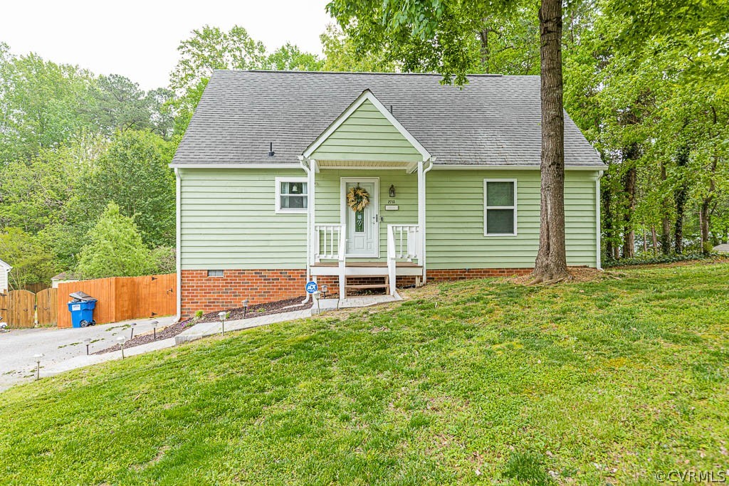 2713 South Ridge Drive Midlothian, VA 23112 - Photo 47 of 49 a view of a house with a backyard