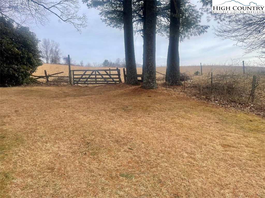 Pine Run Road Boone, NC 28607 - Photo 19 of 25