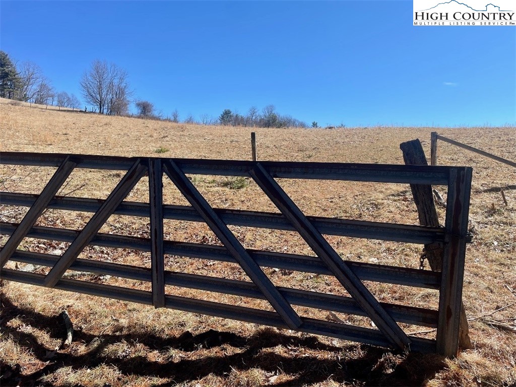 Pine Run Road Boone, NC 28607 - Photo 20 of 25