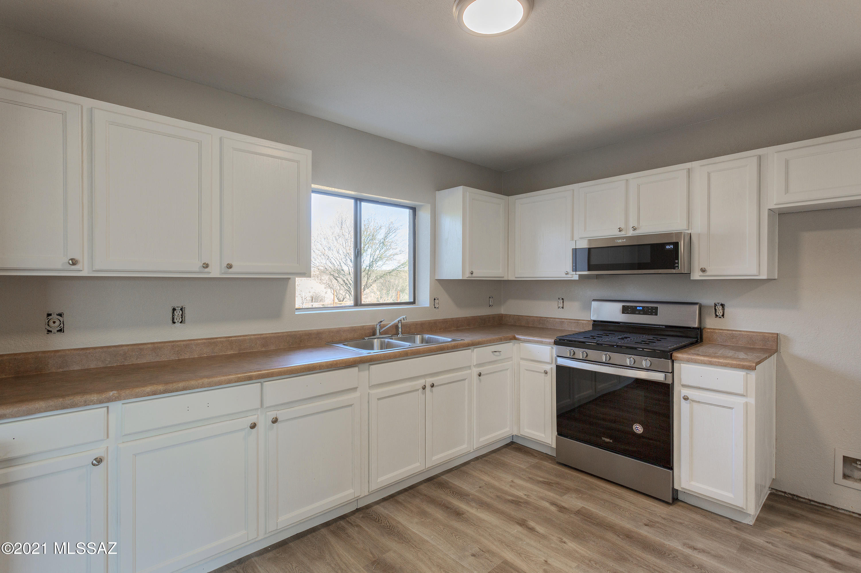1760 Circulo Noriega Rio Rico, AZ 85648 - Photo 11 of 24