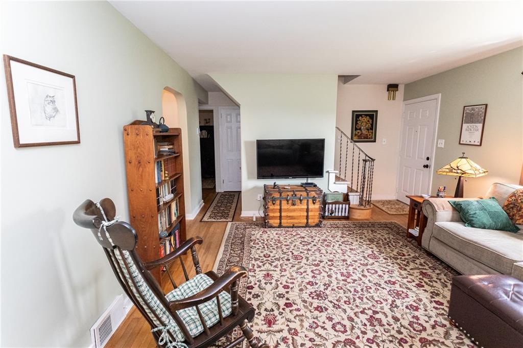 57 8th Street Uniontown, PA 15401 - Photo 16 of 40