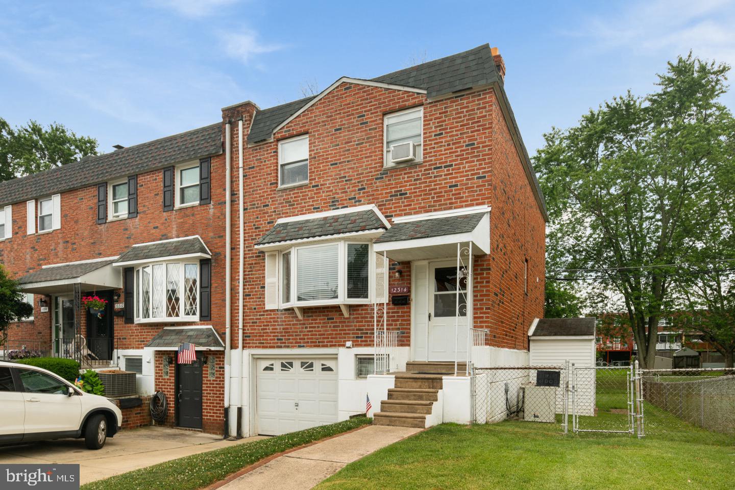 12314 Wyndom Road Philadelphia, PA 19154 - Photo 1 of 33 Gallery Image 1