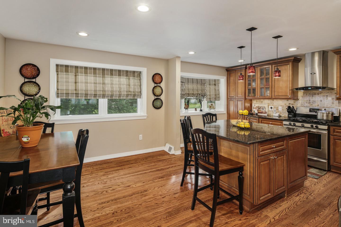 12314 Wyndom Road Philadelphia, PA 19154 - Photo 12 of 33 Gallery Image 12