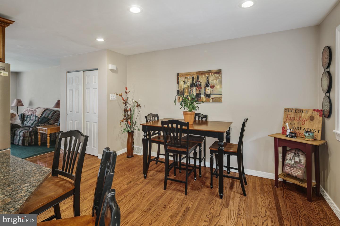12314 Wyndom Road Philadelphia, PA 19154 - Photo 13 of 33 Gallery Image 13