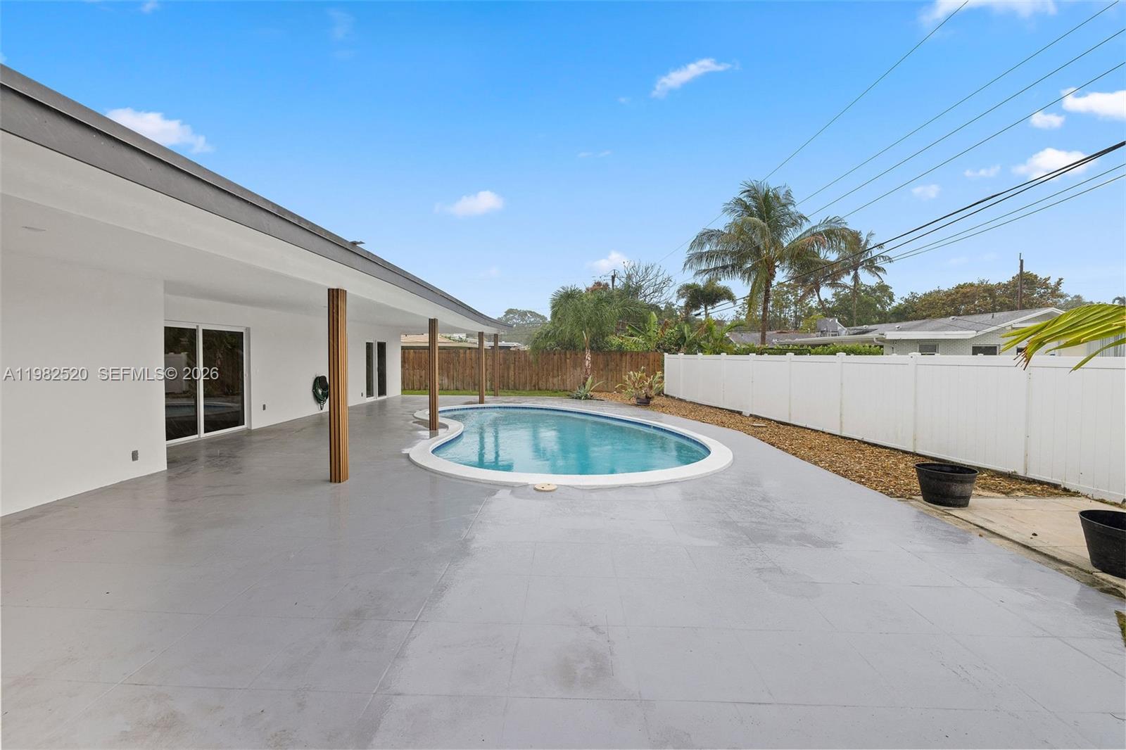 437 Northwest 13th Drive Boca Raton, FL 33486 - Photo 32 of 38