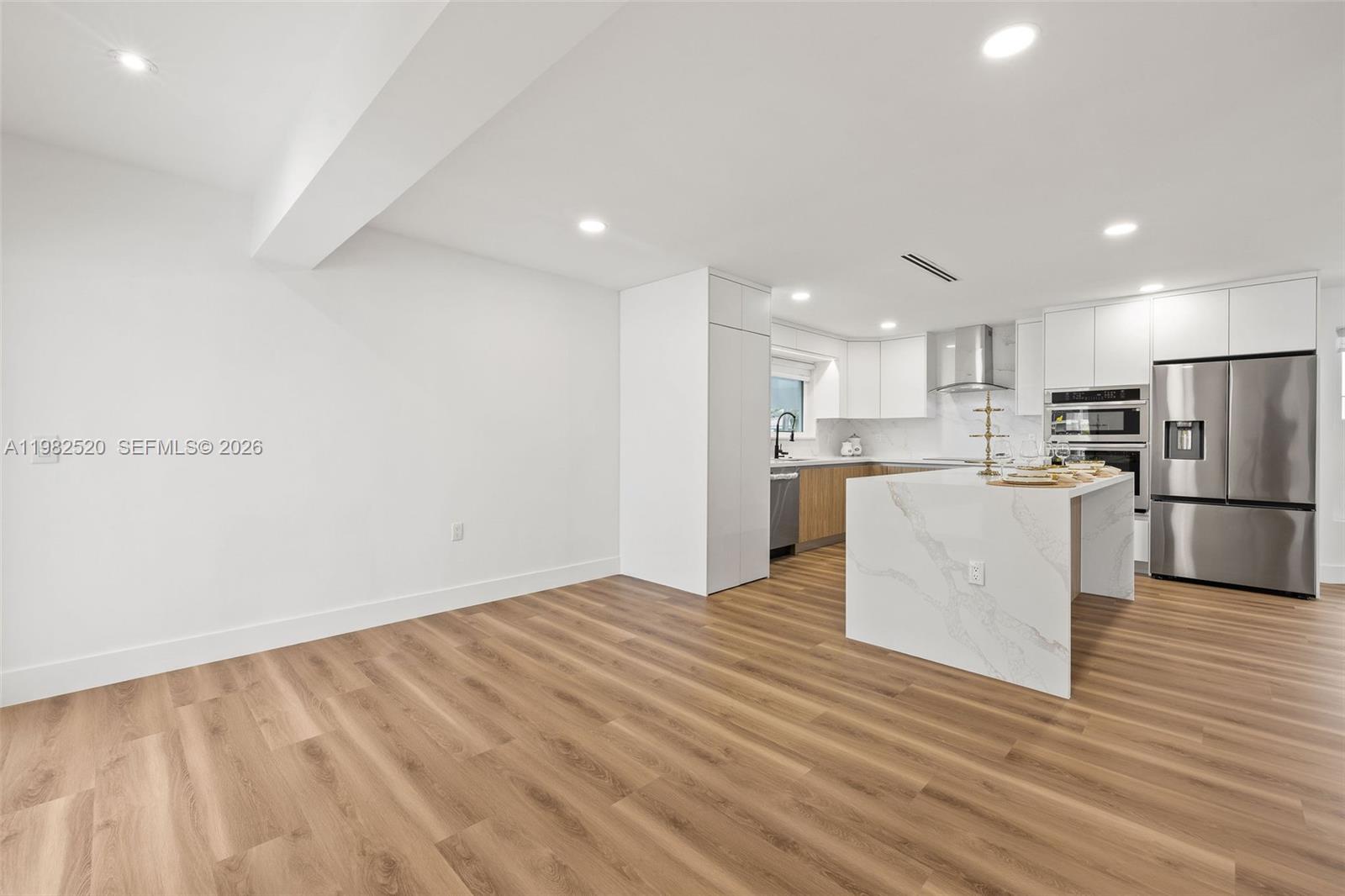 437 Northwest 13th Drive Boca Raton, FL 33486 - Photo 9 of 38