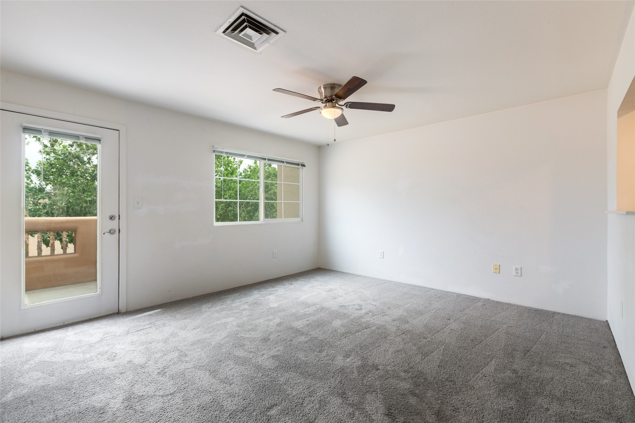 2210 Miguel Chavez Road, Unit 224 Santa Fe, NM 87505 - Photo 4 of 25